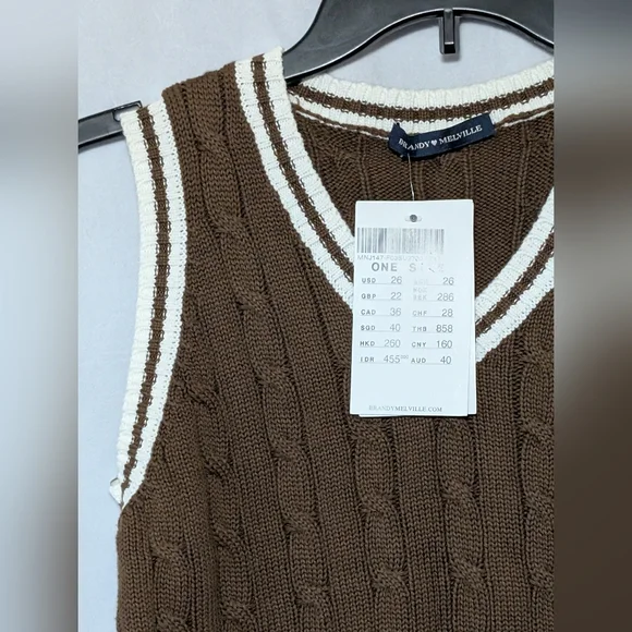 Brandy Melville Brown Cable Knit V-neck Sweater Vest, Made In Italy One Size NWT - Picture 5 of 12